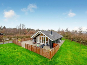 Holiday Home Kuisma - 1-1km to the inlet by Interhome